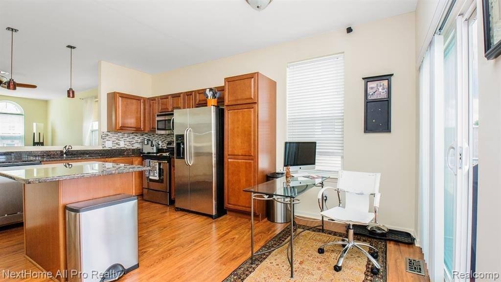 Johanna Ware W, Wixom, MI 48393