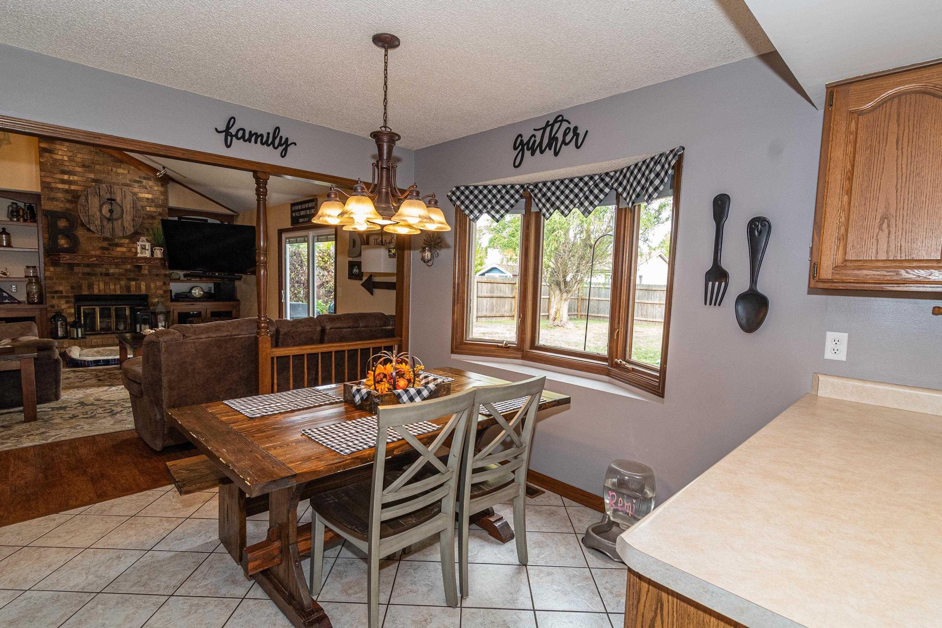 Finchley Ct, Fort Wayne, IN 46815