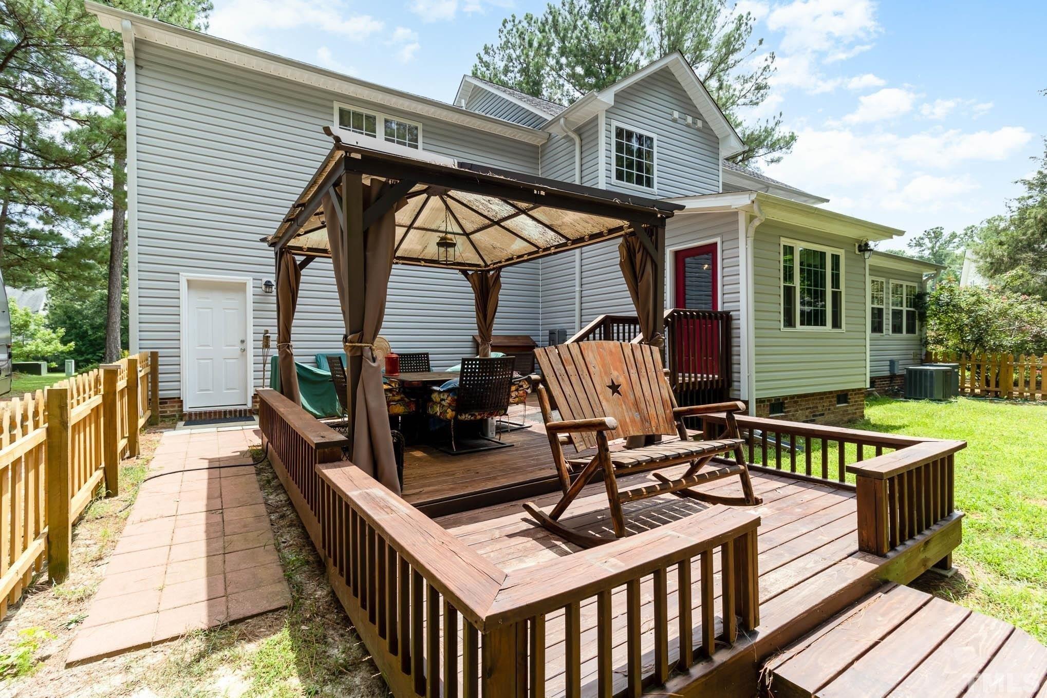 Sweet Bayberry Ct, Sanford, NC 27332