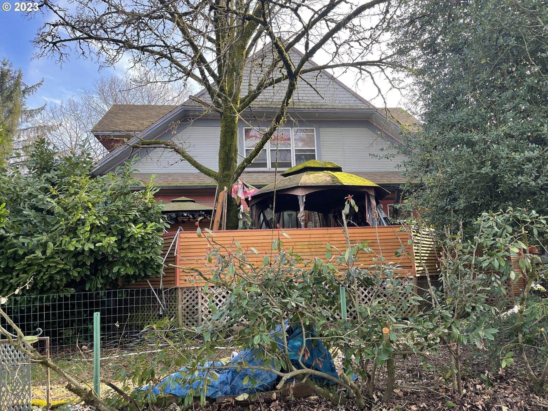 Ne Ainsworth St, Portland, OR 97211