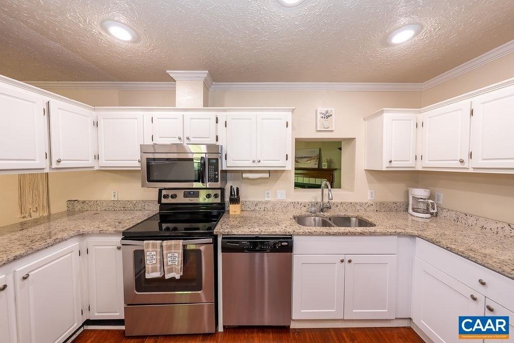Poplar Ct, Orange, VA 22960