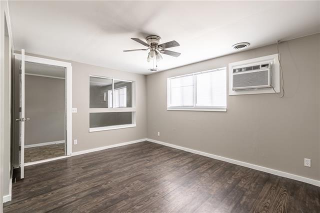 N Evanston Ave, Independence, MO 64053