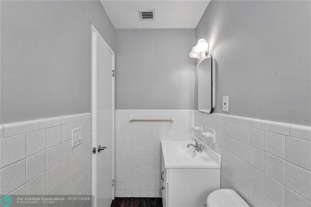 Nw 6th Ave, Deerfield Beach, FL 33064