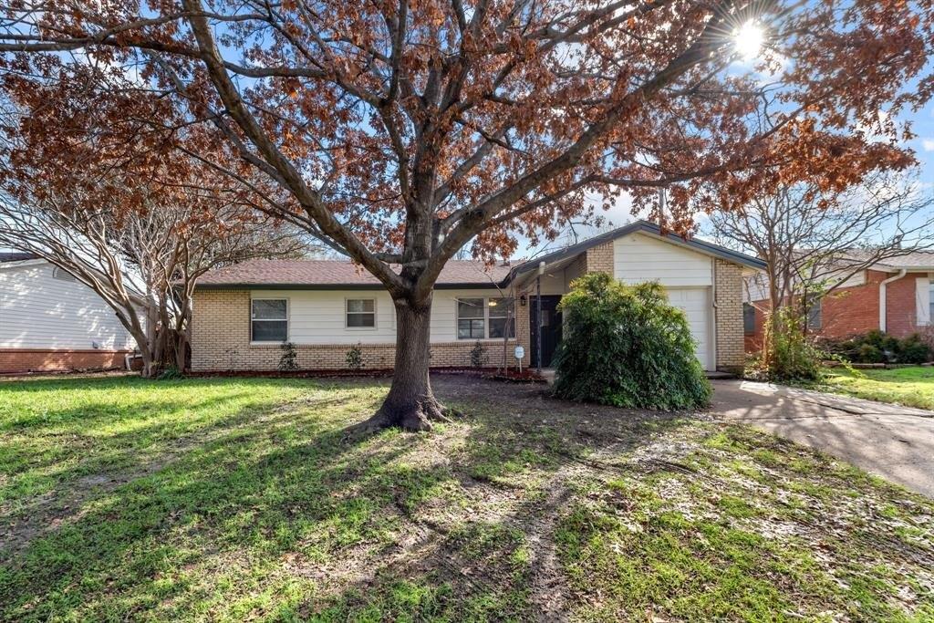 Brookshire St, Arlington, TX 76010