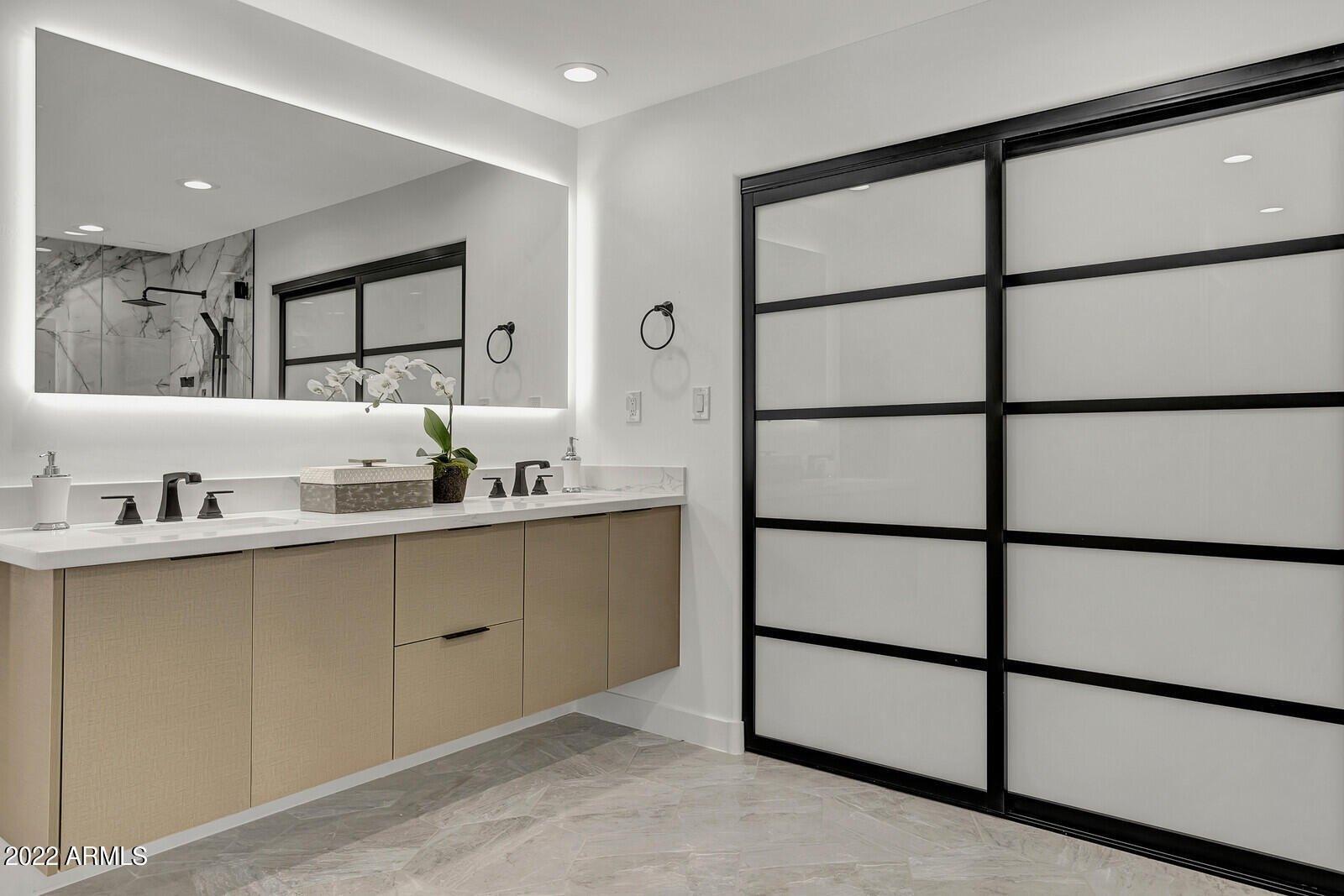 E Sweetwater Ave, Scottsdale, AZ 85260