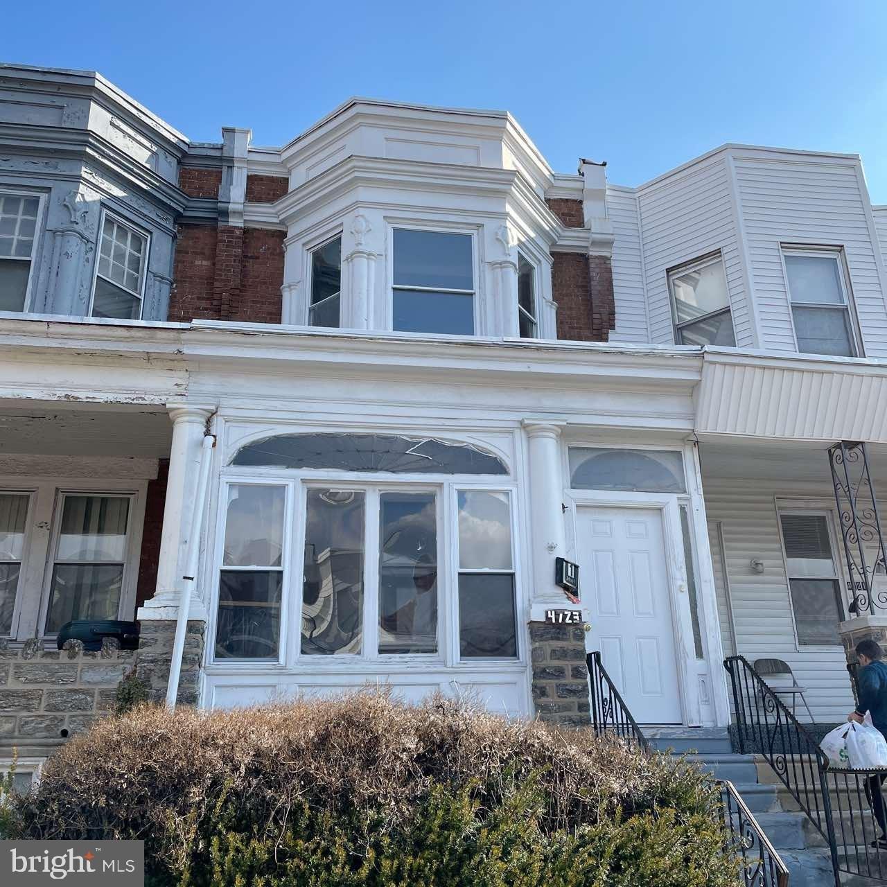 N 15th St, Philadelphia, PA 19141