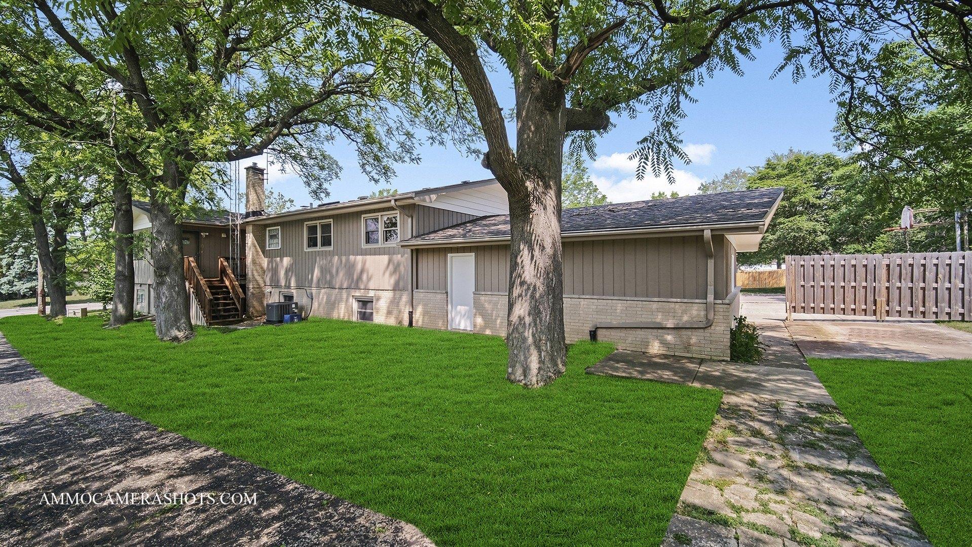 W Harding Rd, Lombard, IL 60148