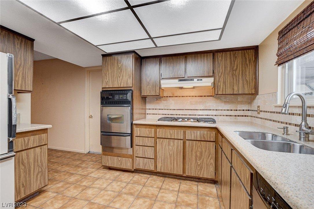 Del Prado Dr, Boulder City, NV 89005