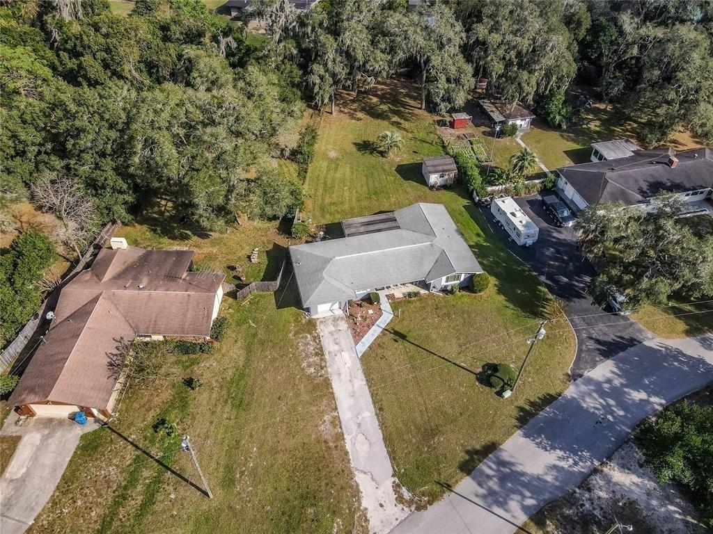 Lakewood Dr, Dade City, FL 33523