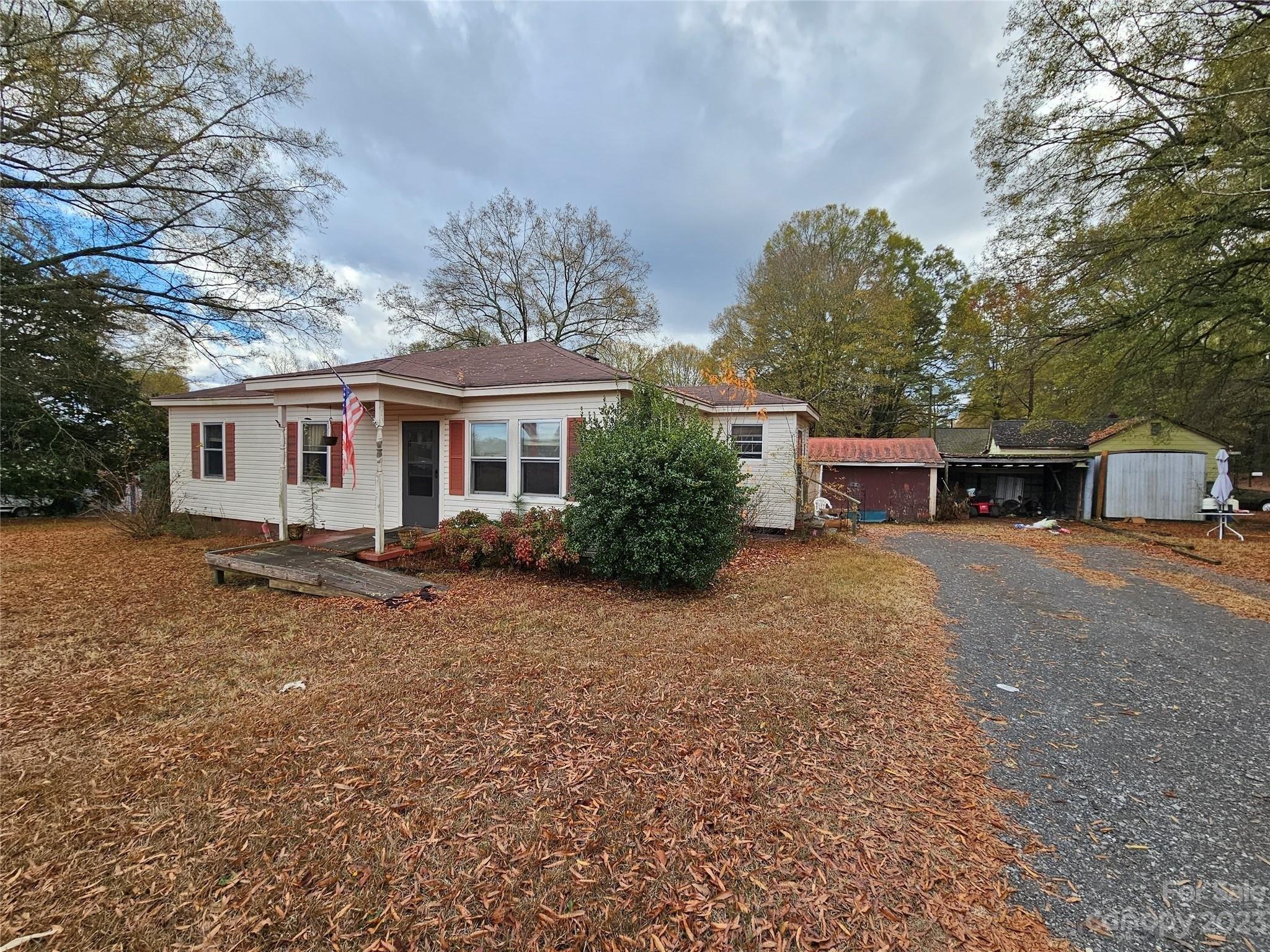 Barrett Rd, Cherryville, NC 28021