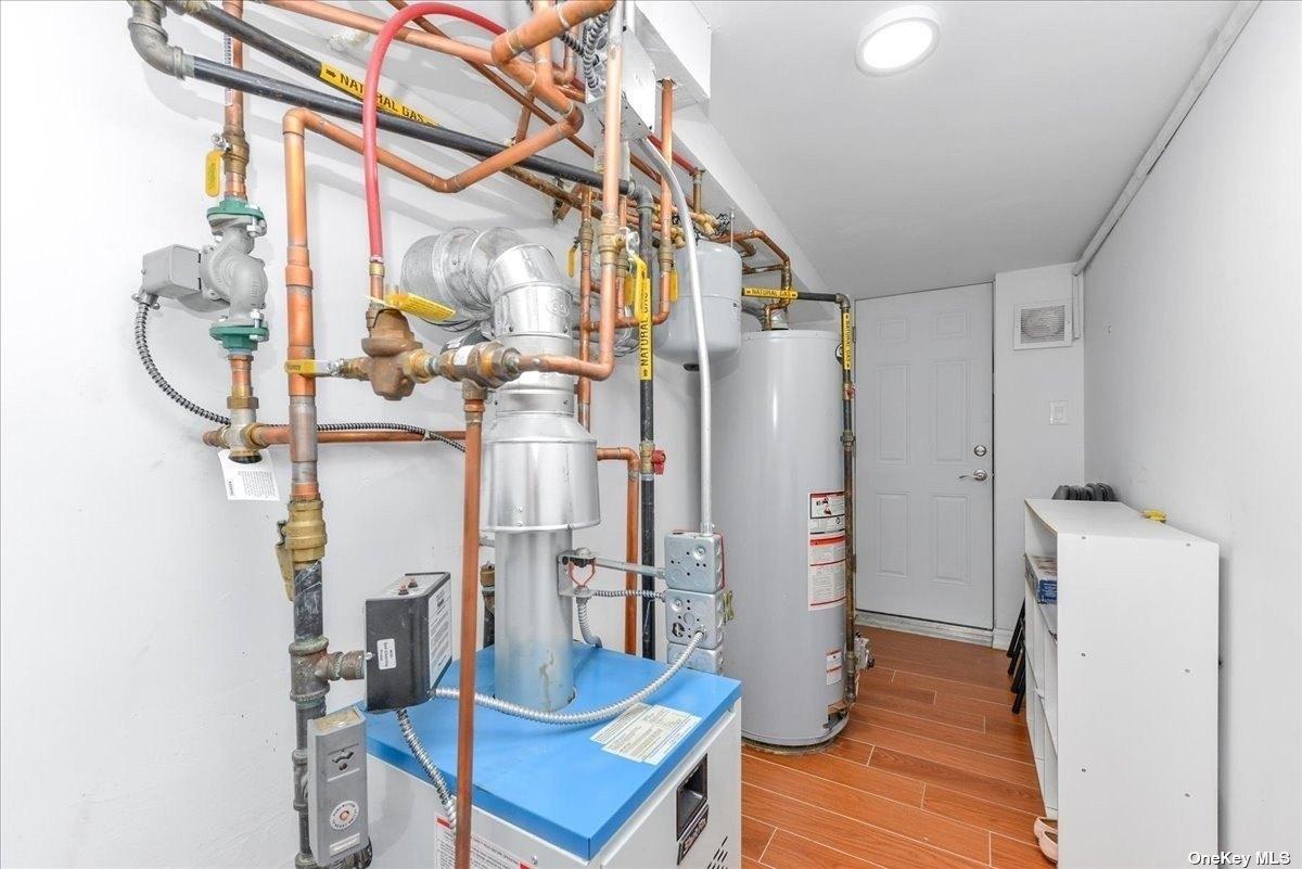 73rd Ave, Flushing, NY 11367