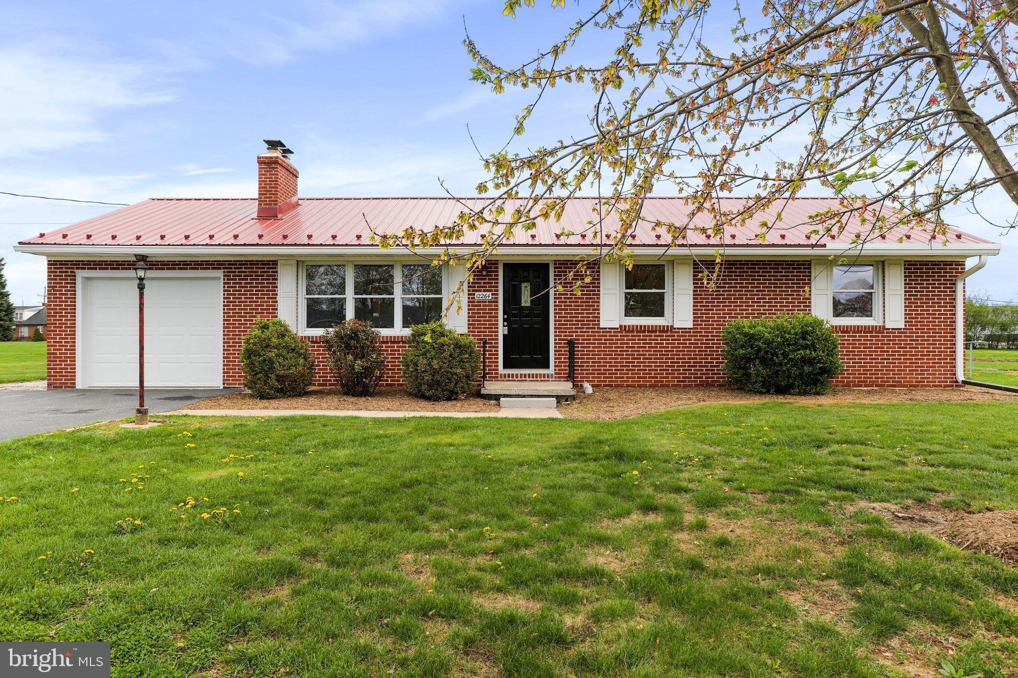 Malissa Dr, Greencastle, PA 17225