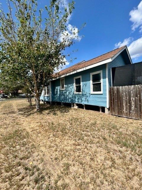 W Huntington St, Beeville, TX 78102