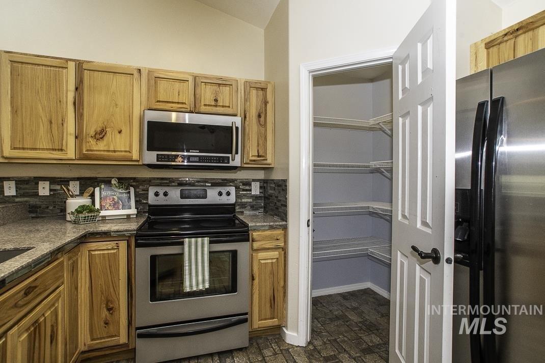 W Marlinwood St, Boise, ID 83713