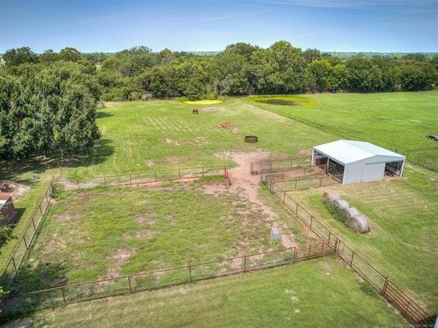 N Marian Ave, Collinsville, OK 74021