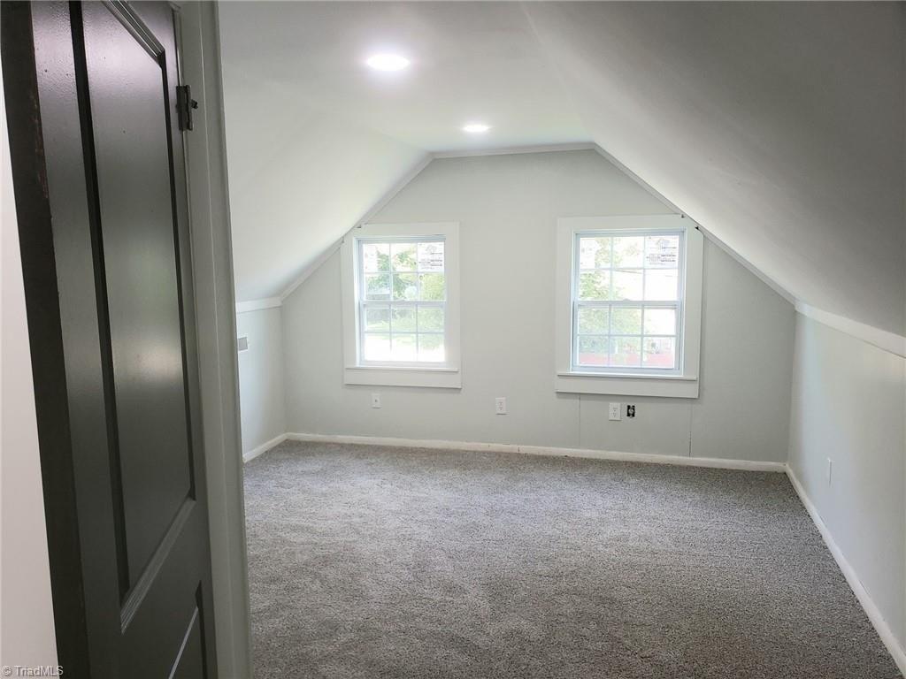 Summit Ave, Greensboro, NC 27405
