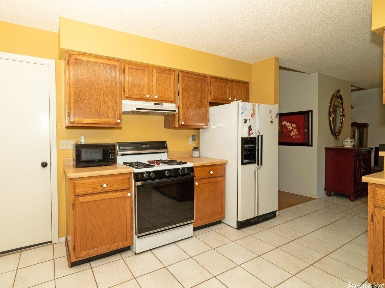 Green Valley Dr, Bryant, AR 72022