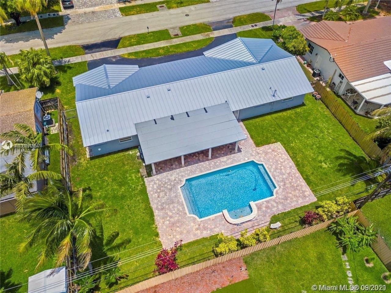 Sw 85th Ave, Miami, FL 33143