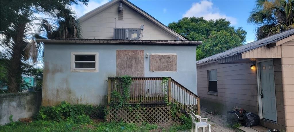 N 17th St, Tampa, FL 33605