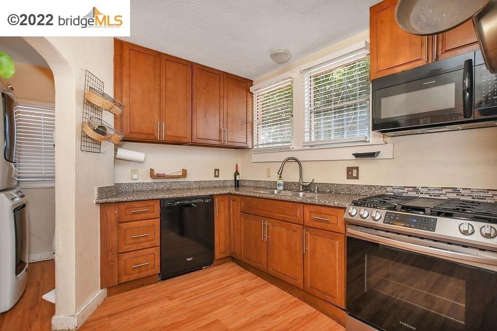 5th St, Richmond, CA 94801