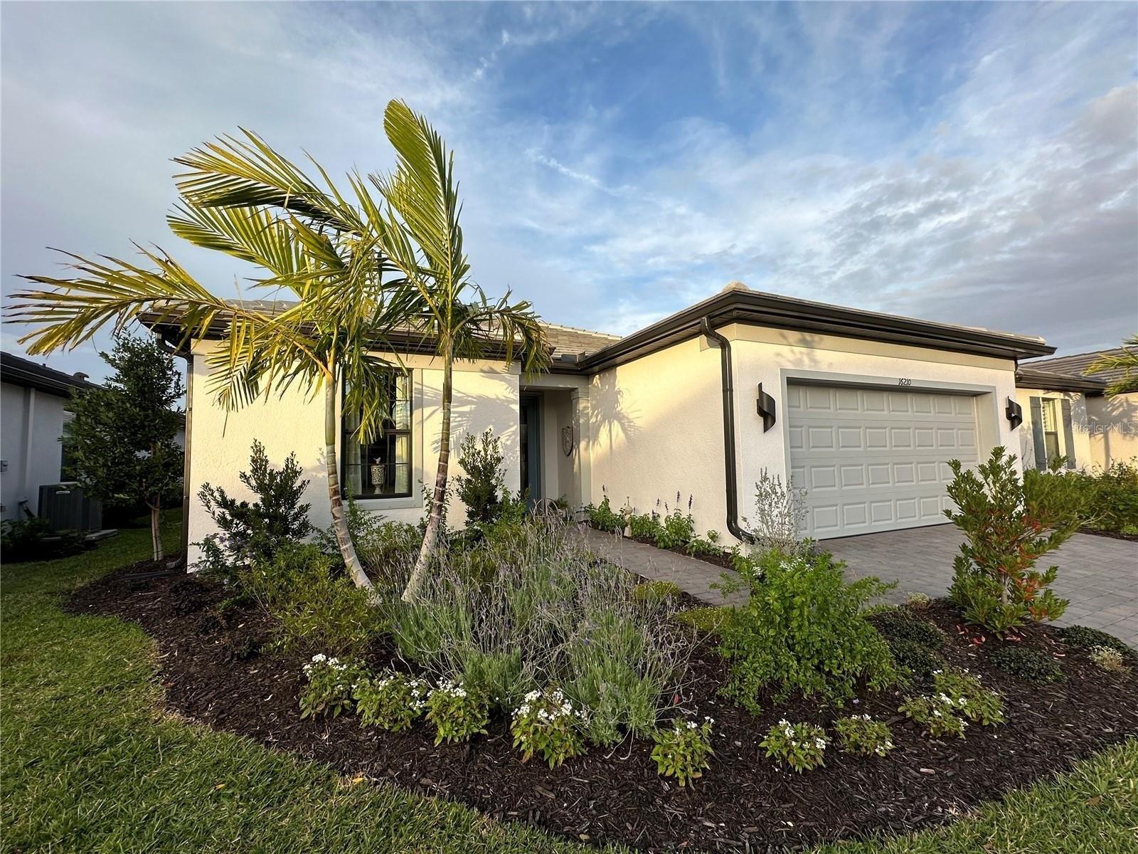 Hidden Oak Loop, Bradenton, FL 34211