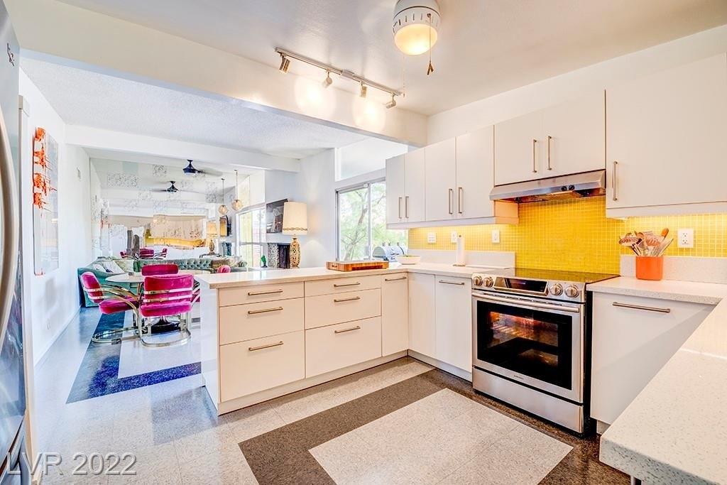 Caballero Way, Las Vegas, NV 89169