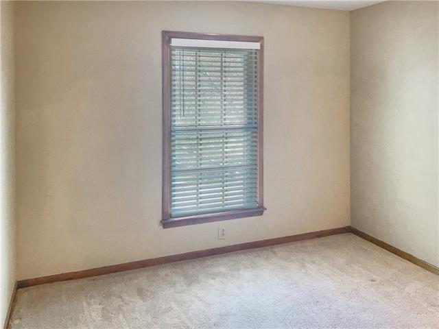 W 115th St, Olathe, KS 66062