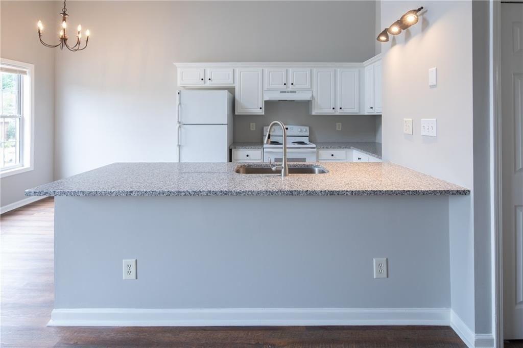 Glen Iris Dr, Cumming, GA 30040