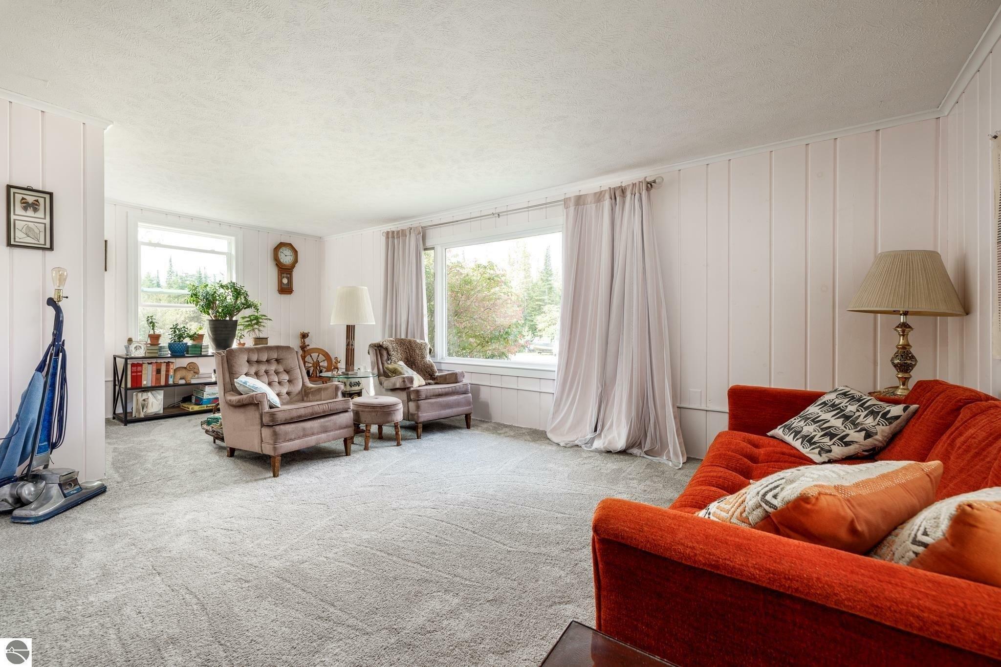 Apple Hill Dr, Traverse City, MI 49686