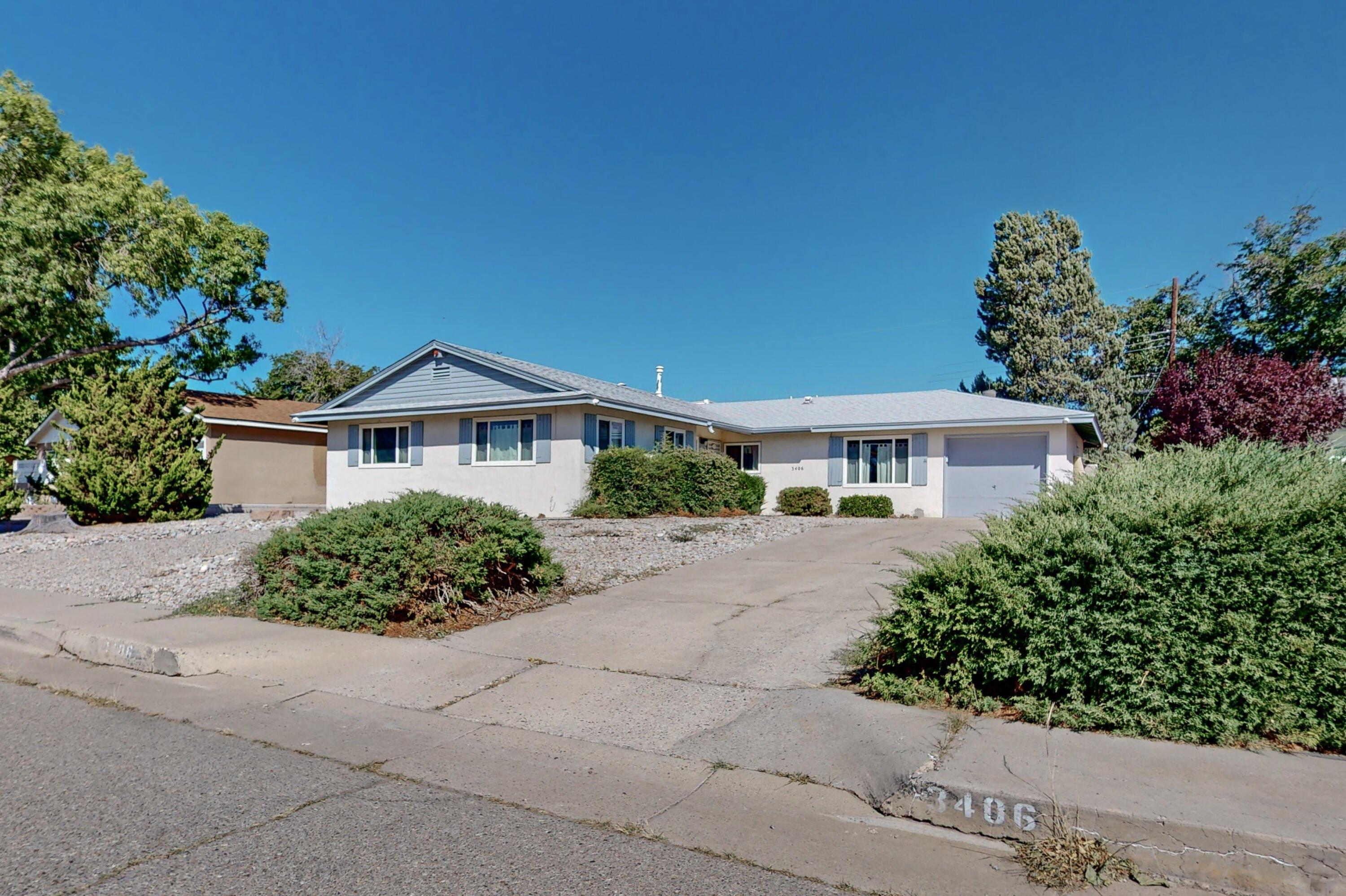 Florida St Ne, Albuquerque, NM 87110