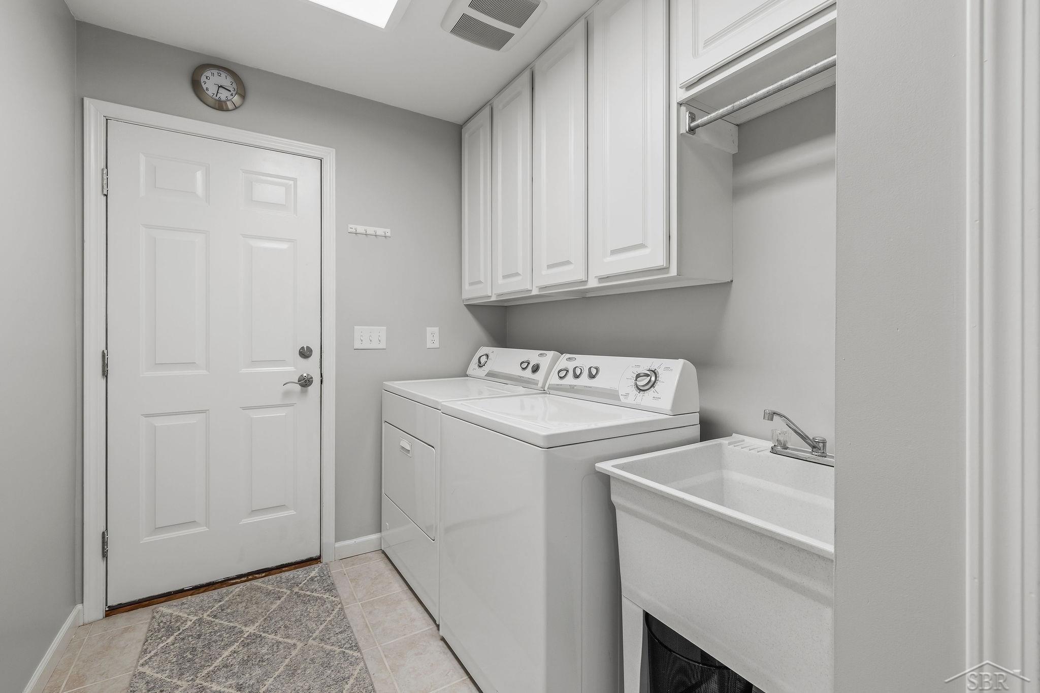 Lange Rd, Birch Run, MI 48415