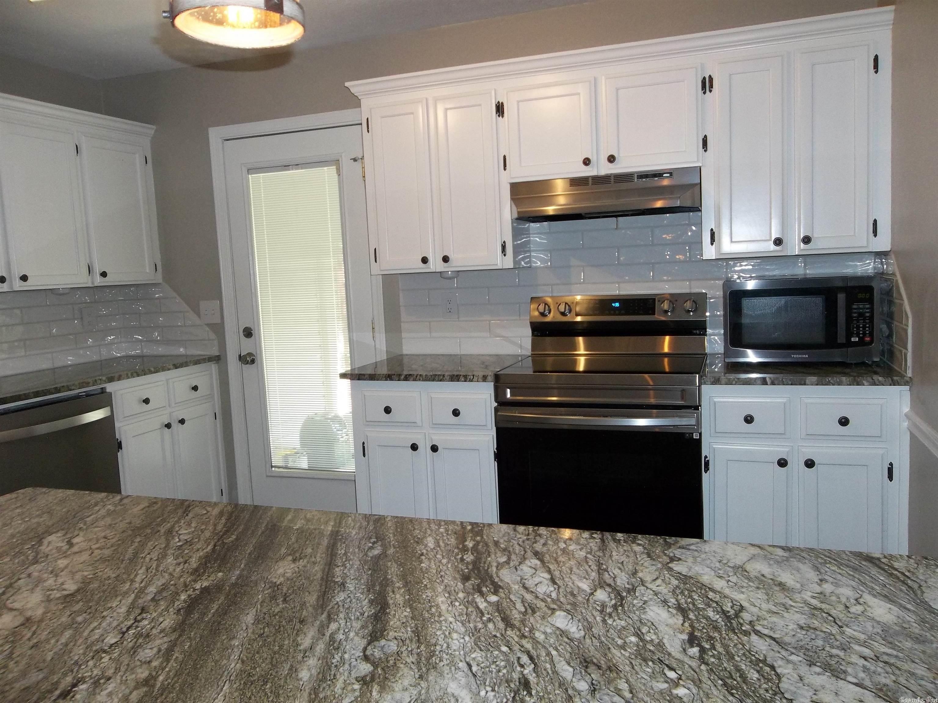 High Timber Dr, Maumelle, AR 72113