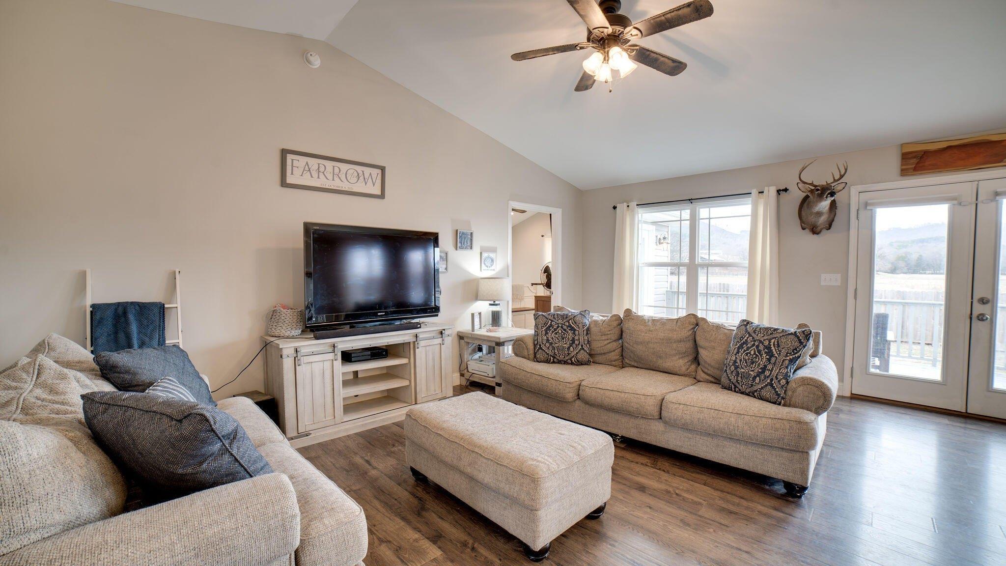 California Ave, Dayton, TN 37321