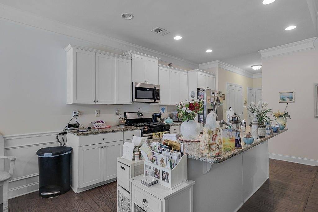 Larkton Ct, Grayson, GA 30017