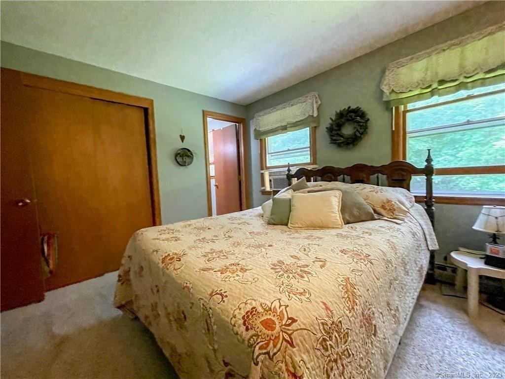 Mossa Dr, Bristol, CT 06010