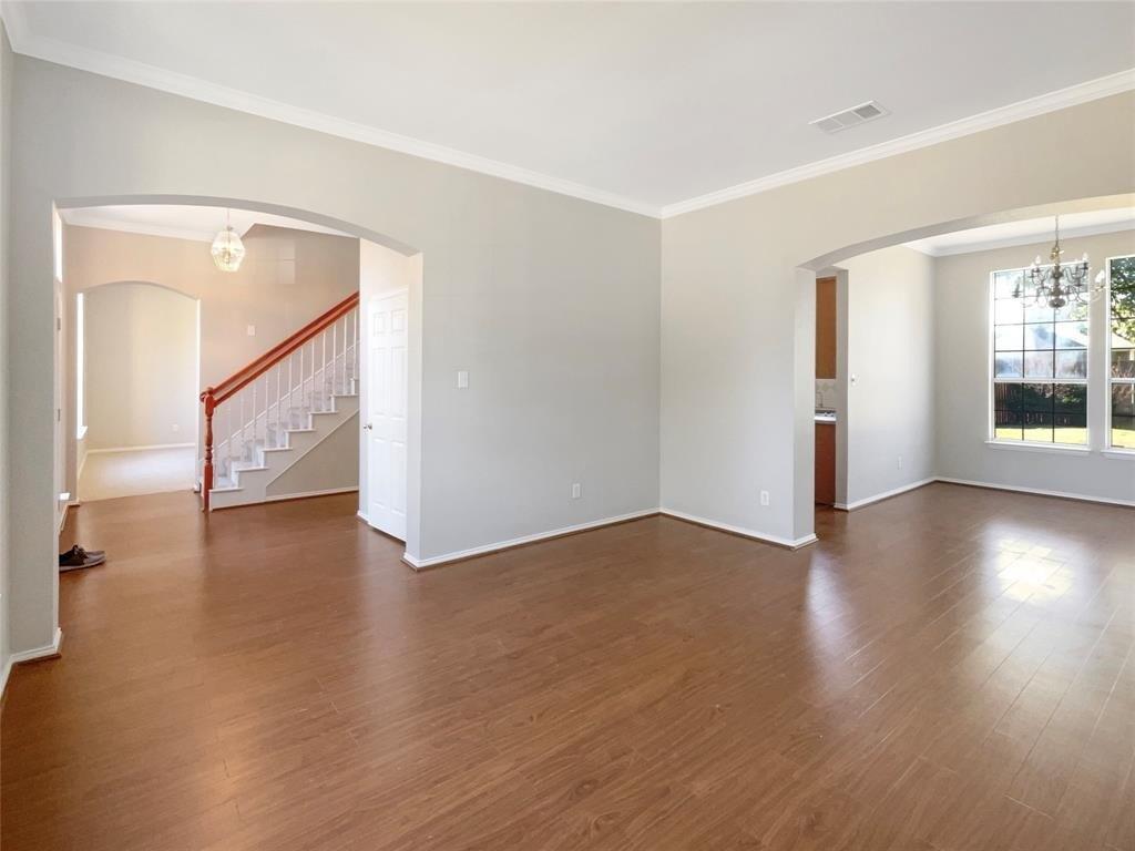 Marlar Ln, The Colony, TX 75056