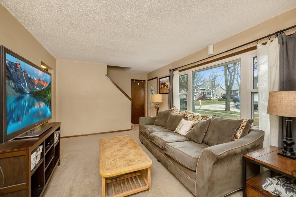 Se 4th Ct, Des Moines, IA 50315