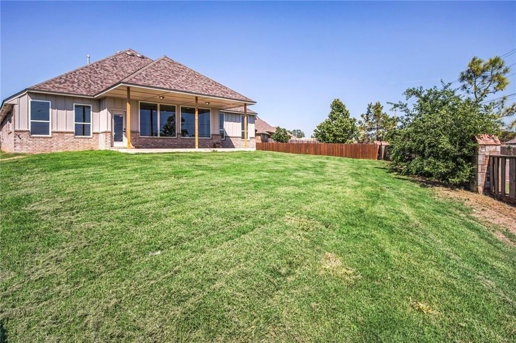 Venice Ct, Norman, OK 73071