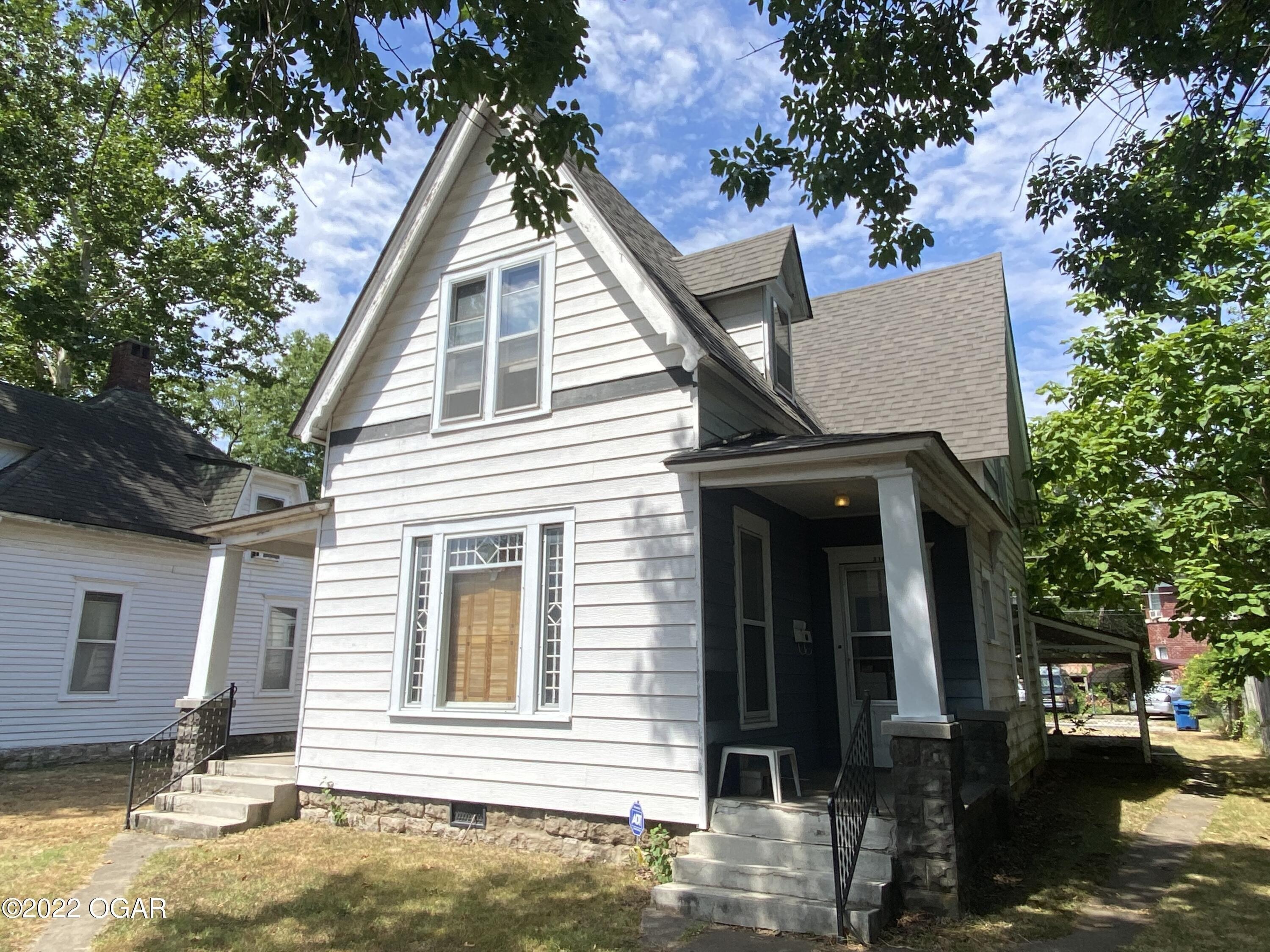 N Wall Ave, Joplin, MO 64801