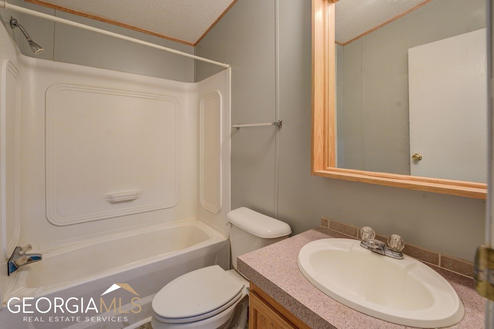 Cochran Rd, Jackson, GA 30233