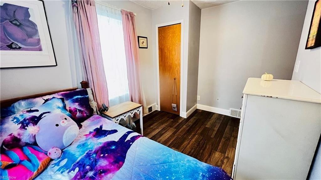 Ansel Ave, Akron, OH 44312