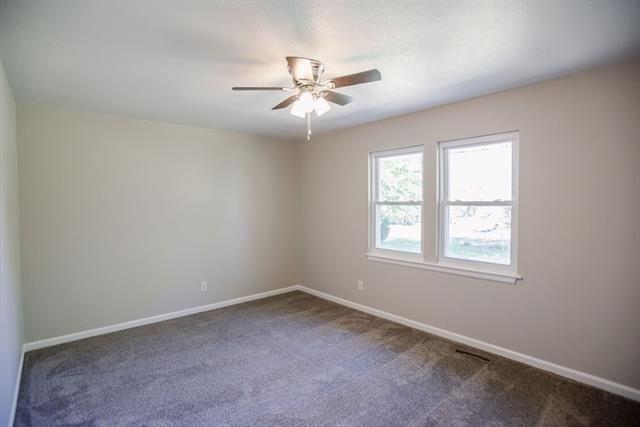 Nw 331st Rd, Warrensburg, MO 64093