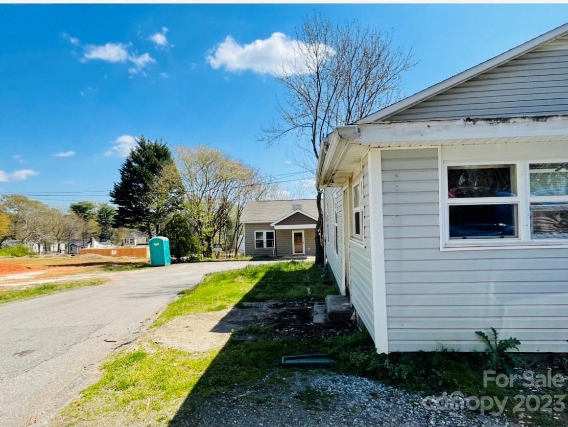 3rd St, Kings Mountain, NC 28086