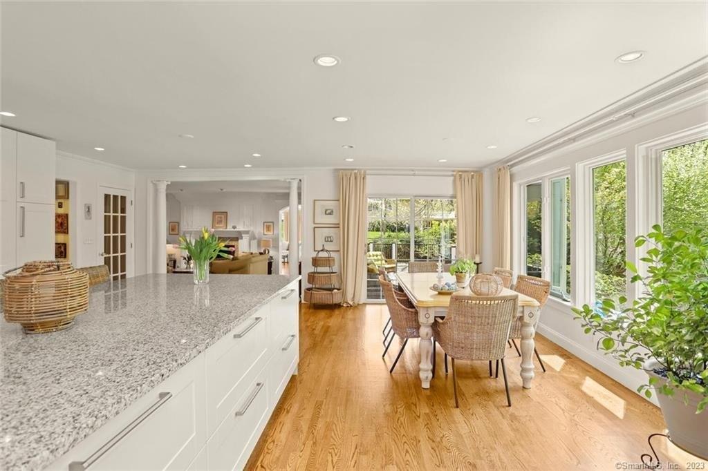 Lobsterback Rd, Trumbull, CT 06611