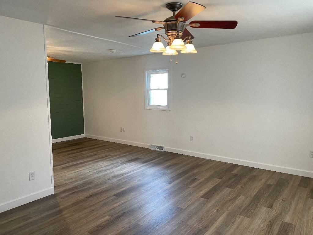 Johnson Ln, Springfield, IL 62702