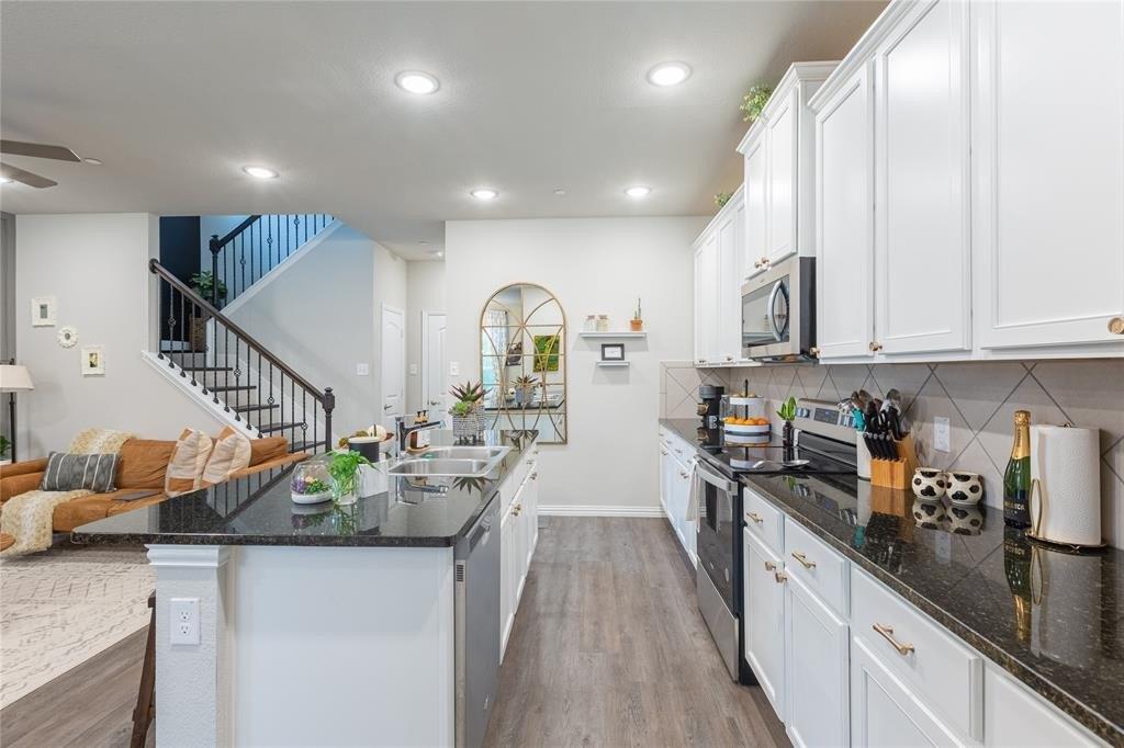 Bellflower Dr, Mesquite, TX 75150