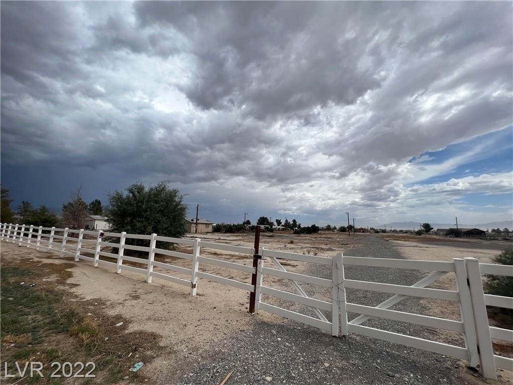 Mcmurray Dr, Pahrump, NV 89060