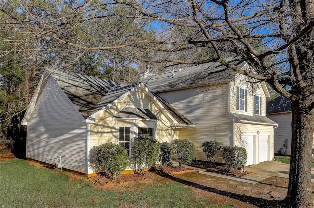 Eon Ct, Snellville, GA 30039