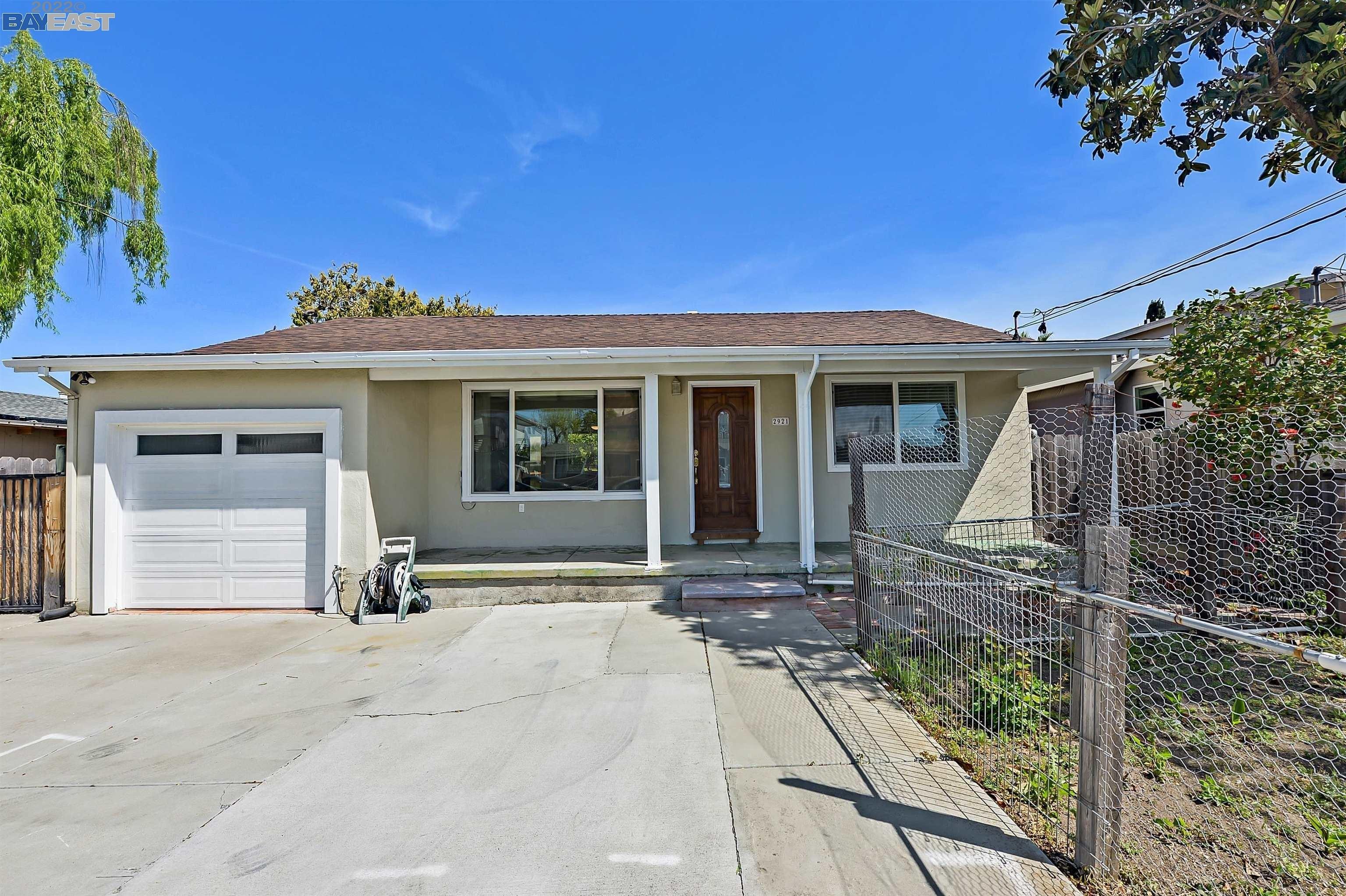 Calvin Ave, Redwood City, CA 94063