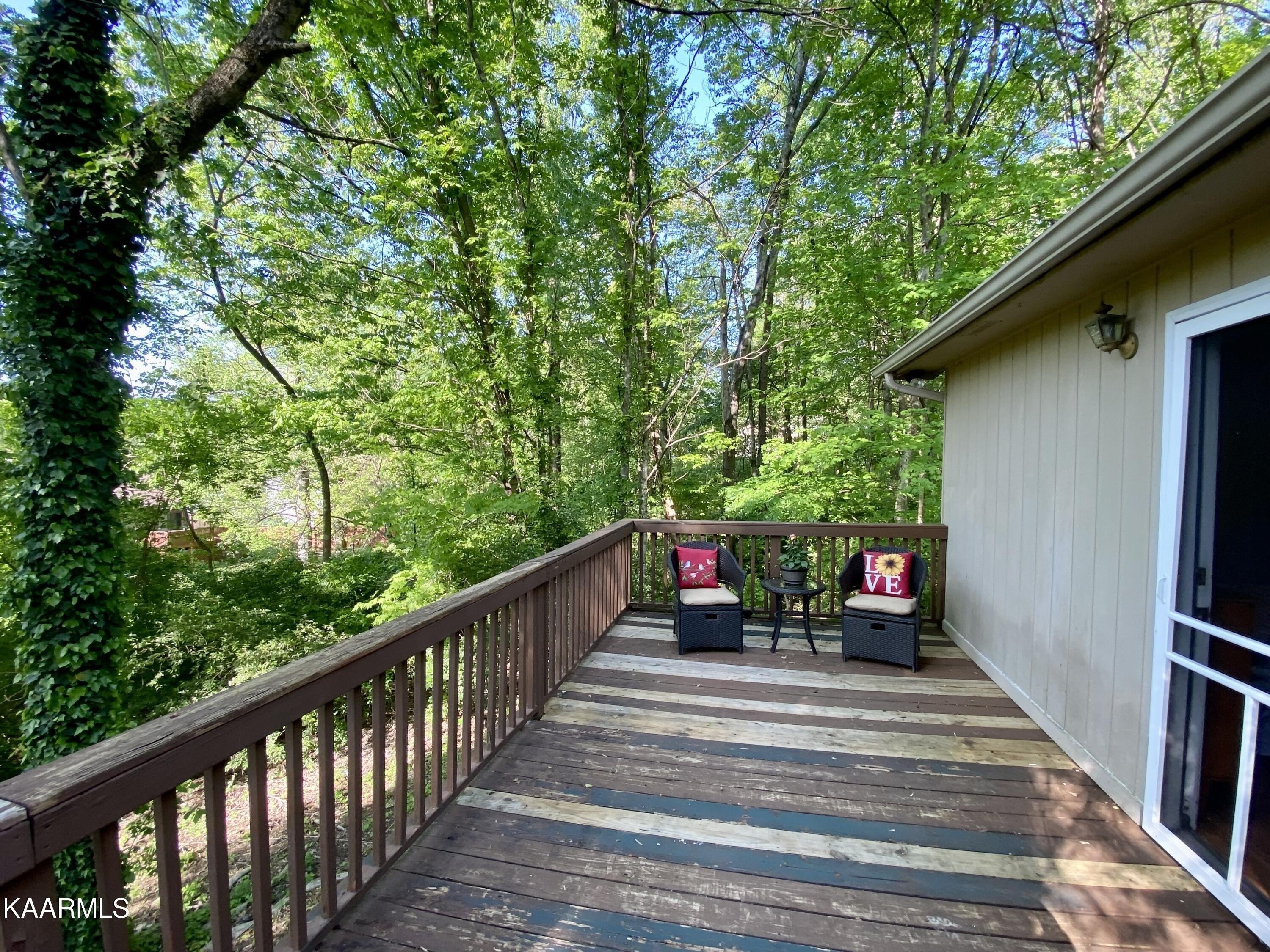 Rifle Range Dr, Knoxville, TN 37918